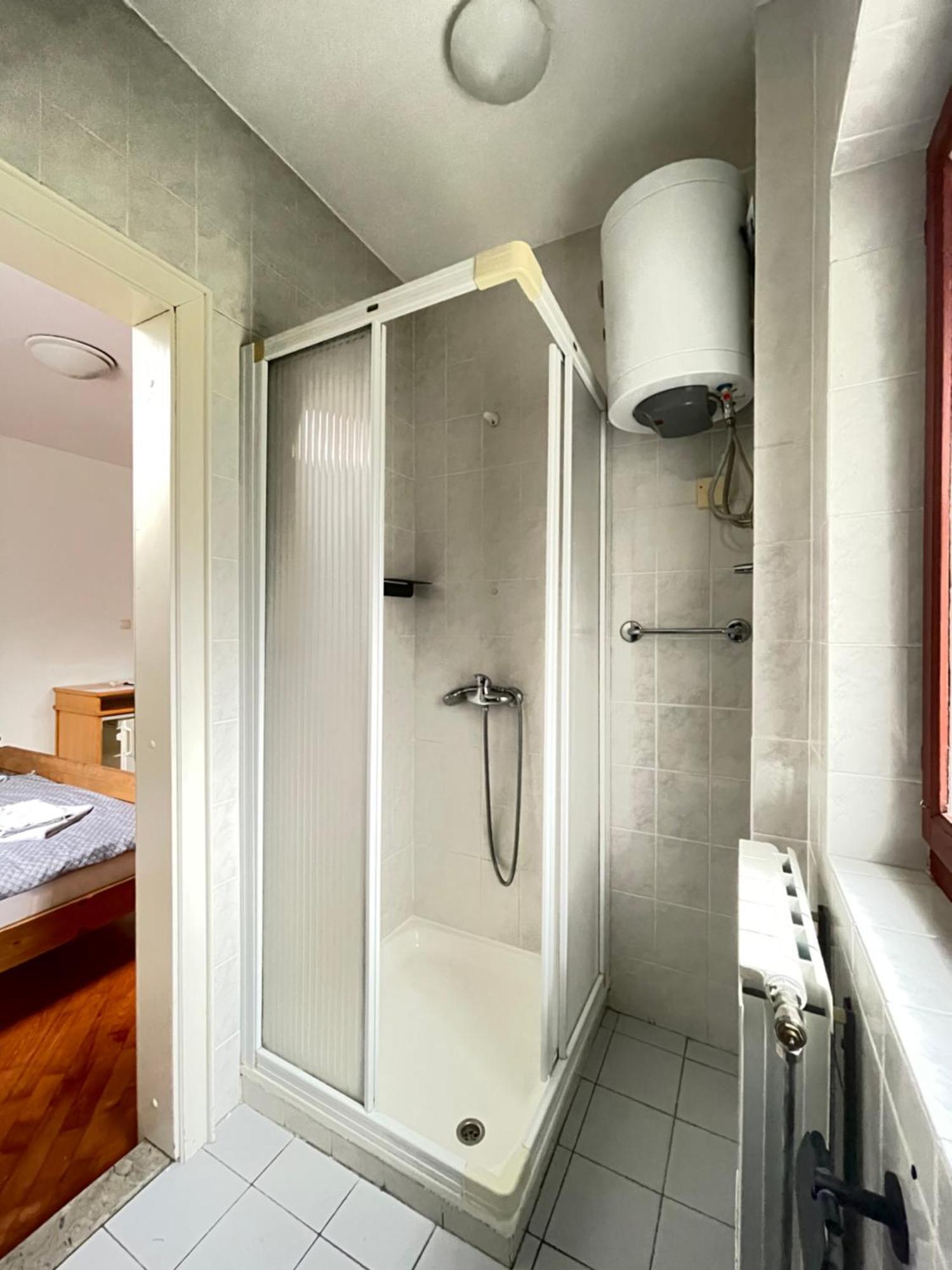 Gostisce Barbara Hotel Idrija Eksteriør billede